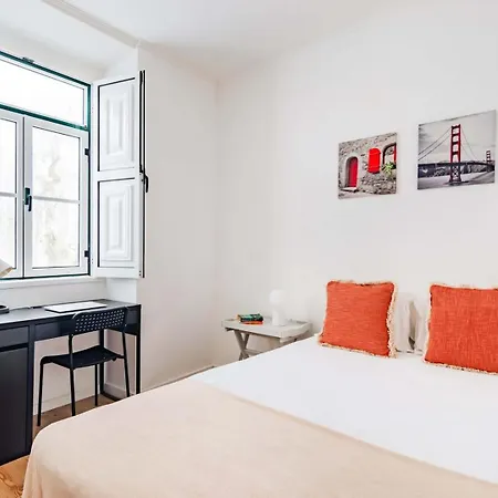 Viewpoint Retreat Apartment Lisbon